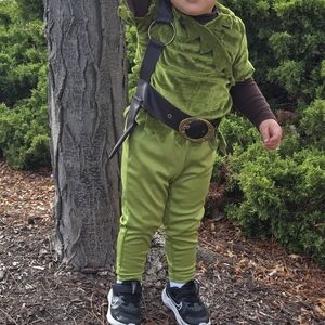 Green Toddler Costume with Hat